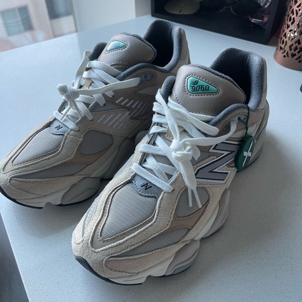 New Balance 9060 Sea Salt